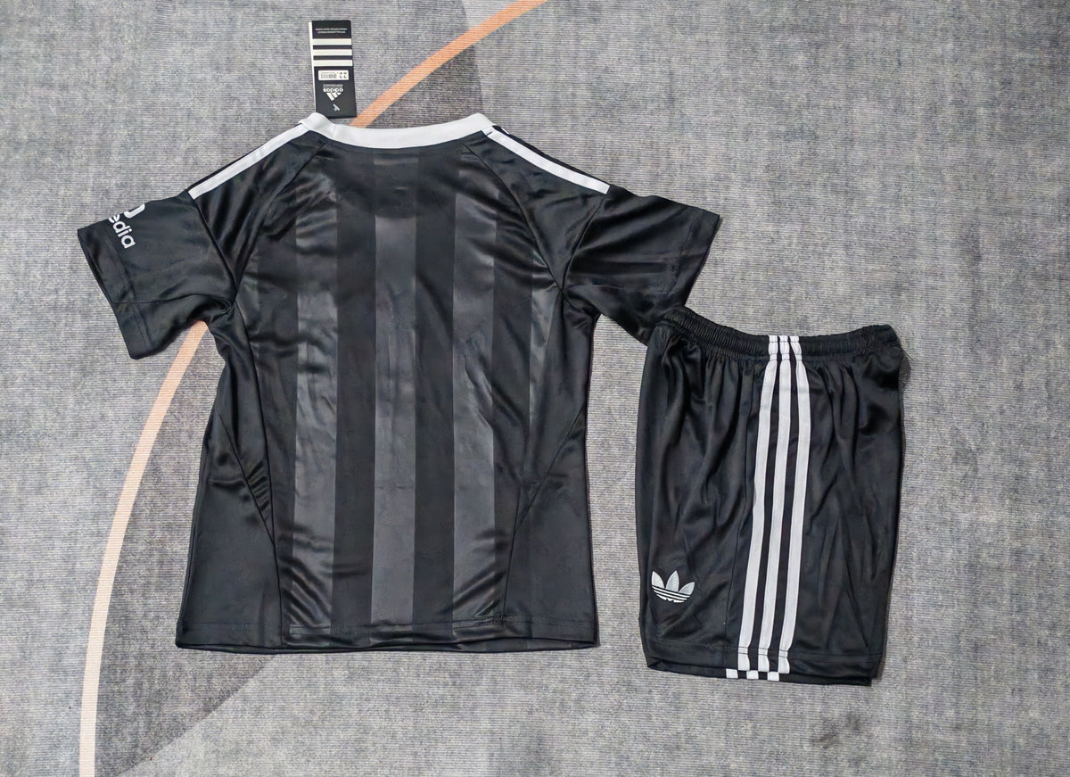 Kit Infantil Liverpool Goleiro 25/26 - Preto