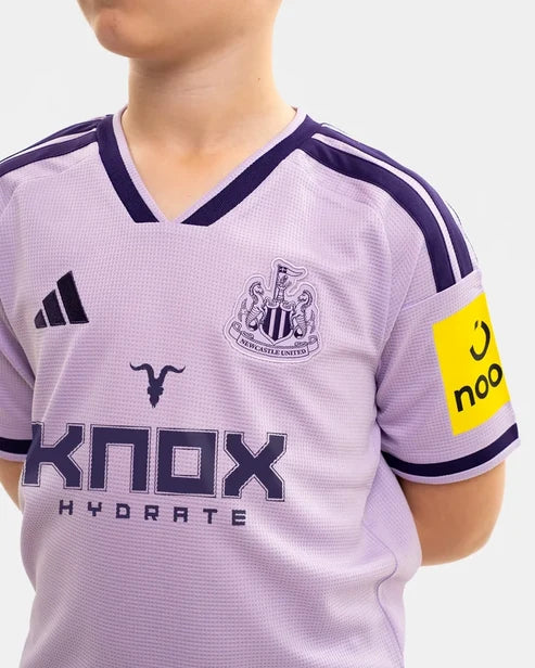 Kit Infantil Newcastle Third 26/27 - Rosa
