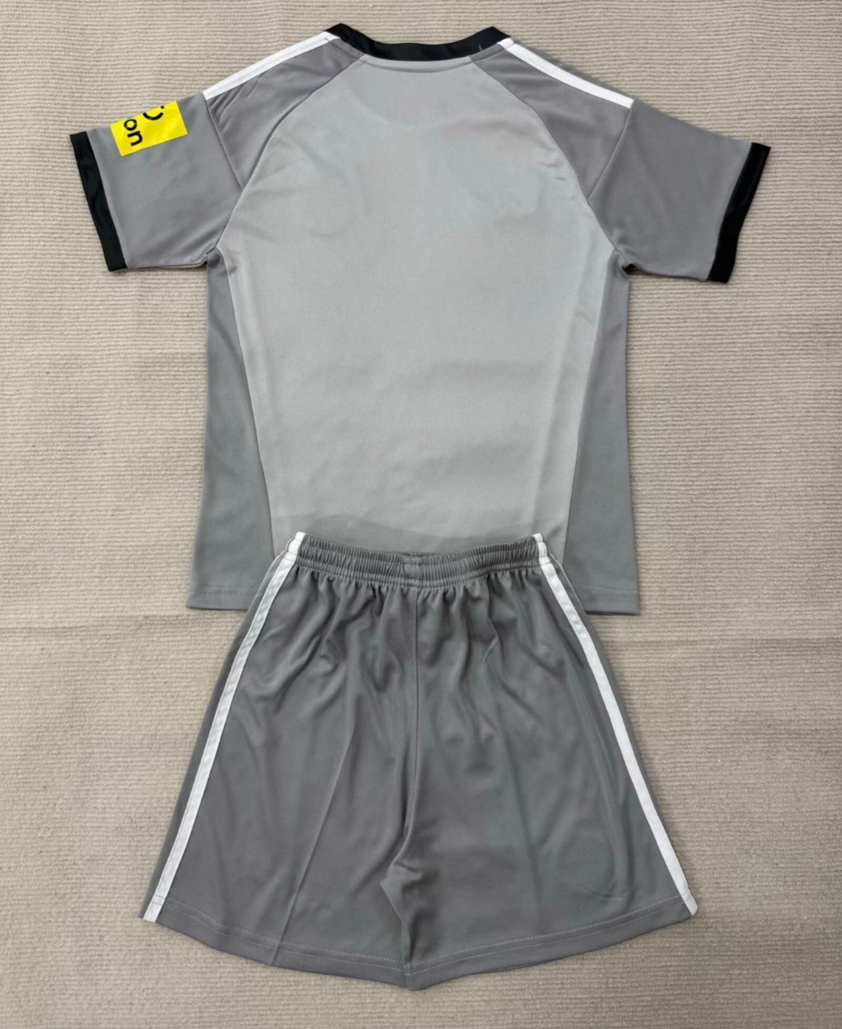 Kit Infantil Newcastle Goleiro 26/27 - Cinza