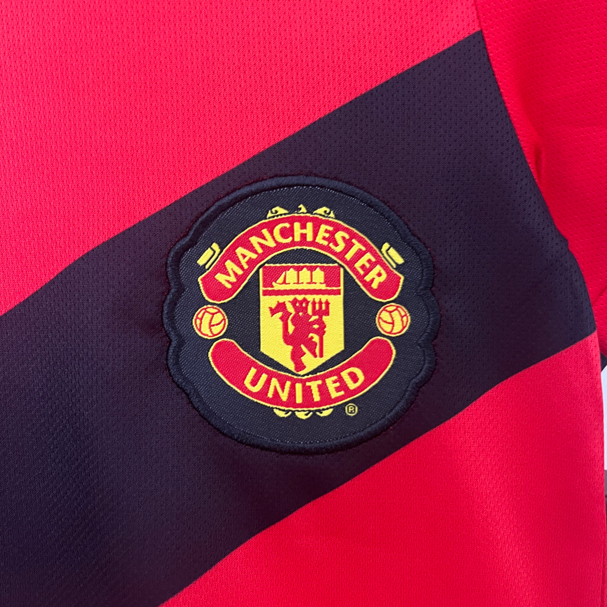Kit infantil Manchester United RetrƓ Home 2009 - Vermelho