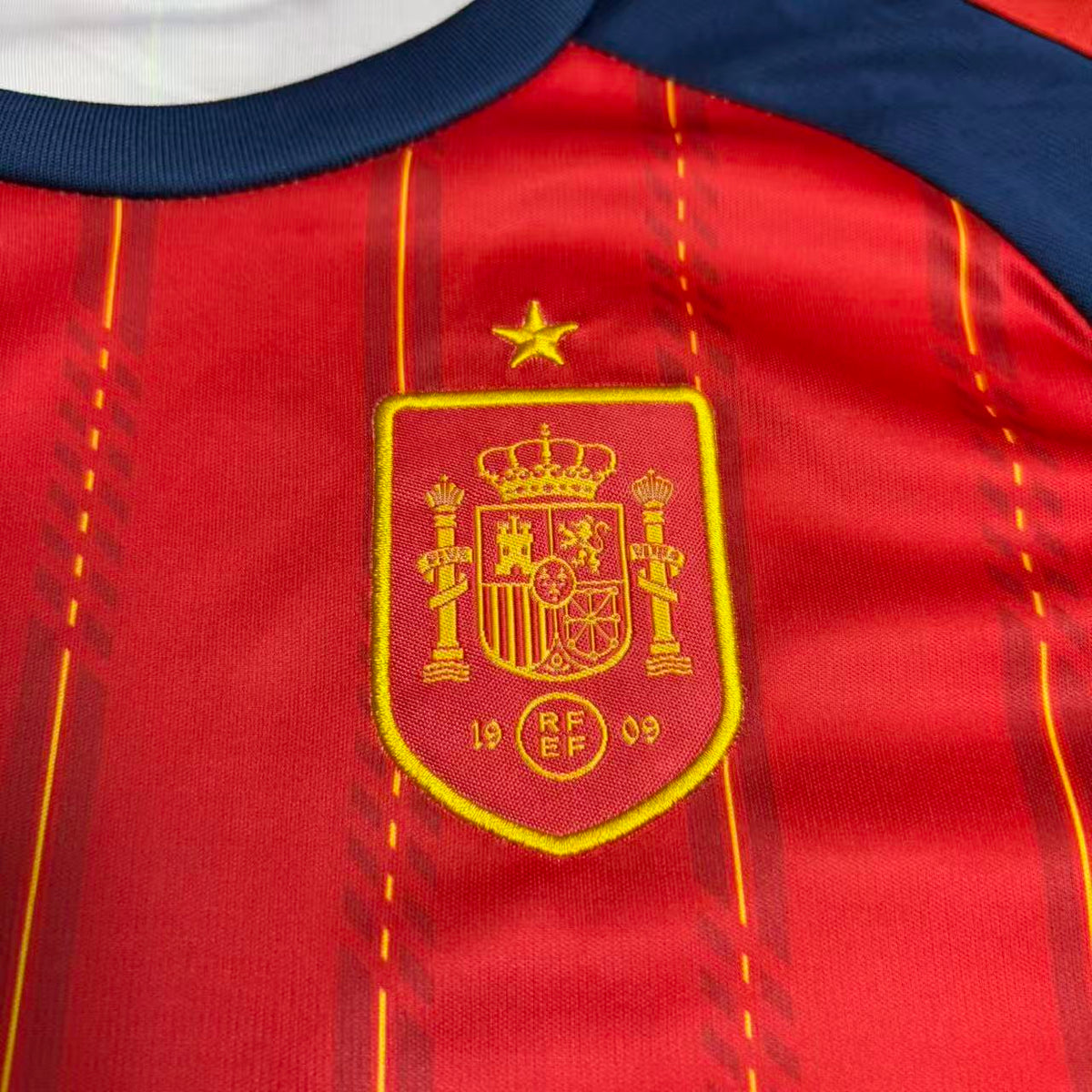 Kit Infantil Espanha Home 26/27 Adidas Unissex - Vermelho