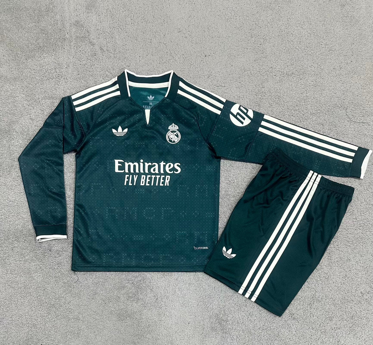 Kit Infantil Real Madrid Away Manga Longa 26/27 -  Verde
