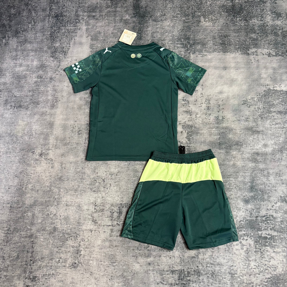 Kit Infantil Manchester City Ediçao Especial EA GAMES 25/26 - Verde