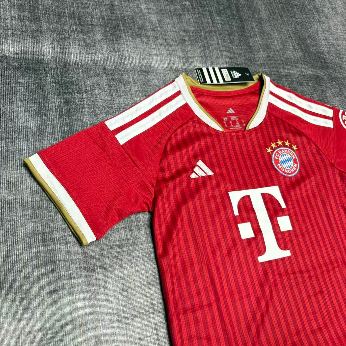 Kit Infantil Bayern de Munique Home 26/27 - Vermelho