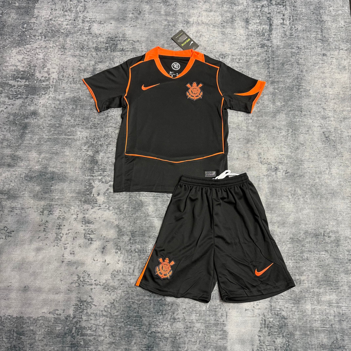 Kit Infantil Corinthians Third 25/26 - Preto e Laranja