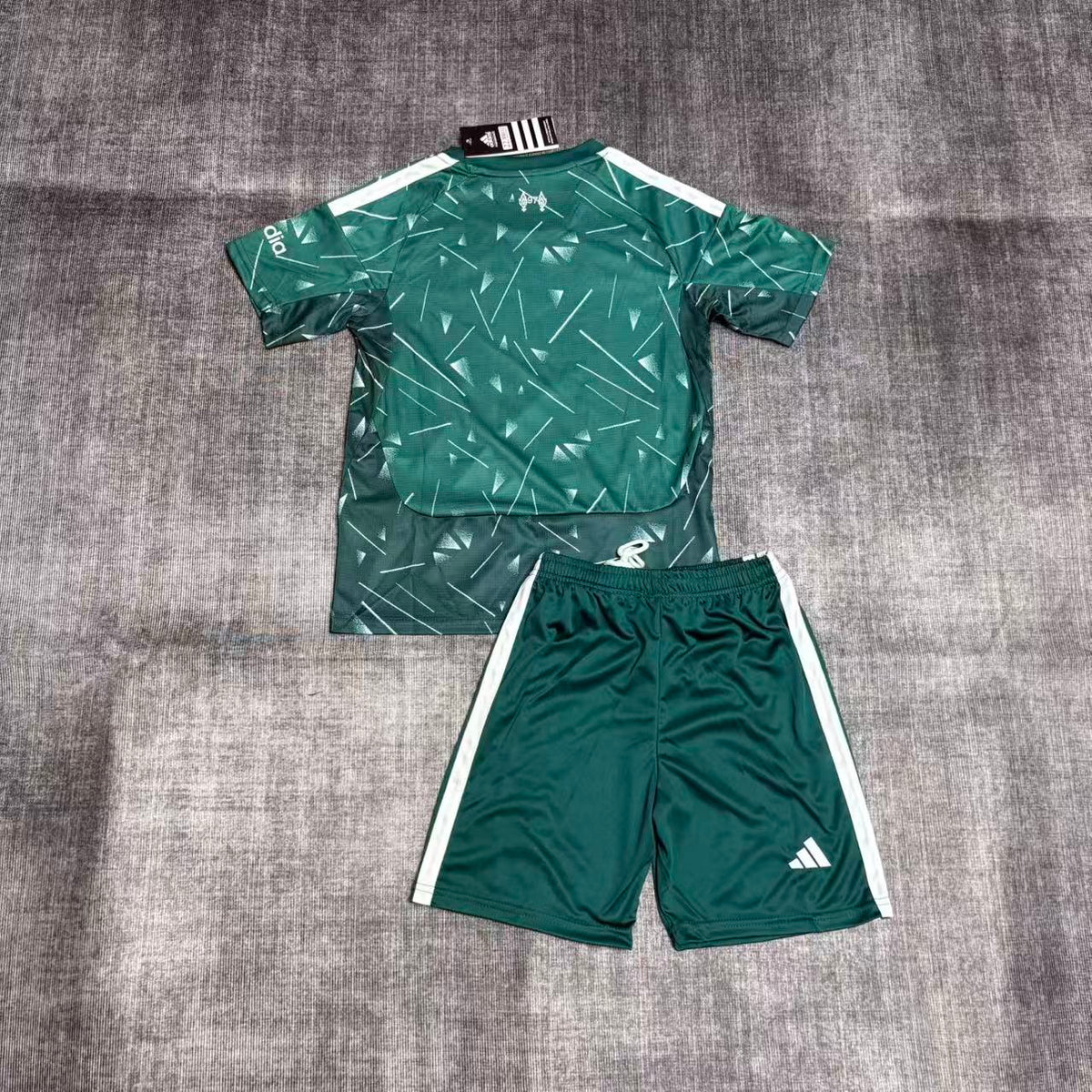 Kit Infantil Liverpool Goleiro 26/27  - Verde
