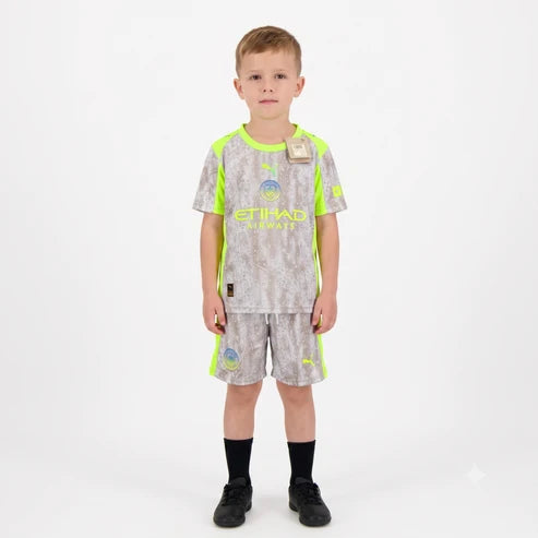 Kit Infantil Manchester City Fourth 25/26 . - Cinza
