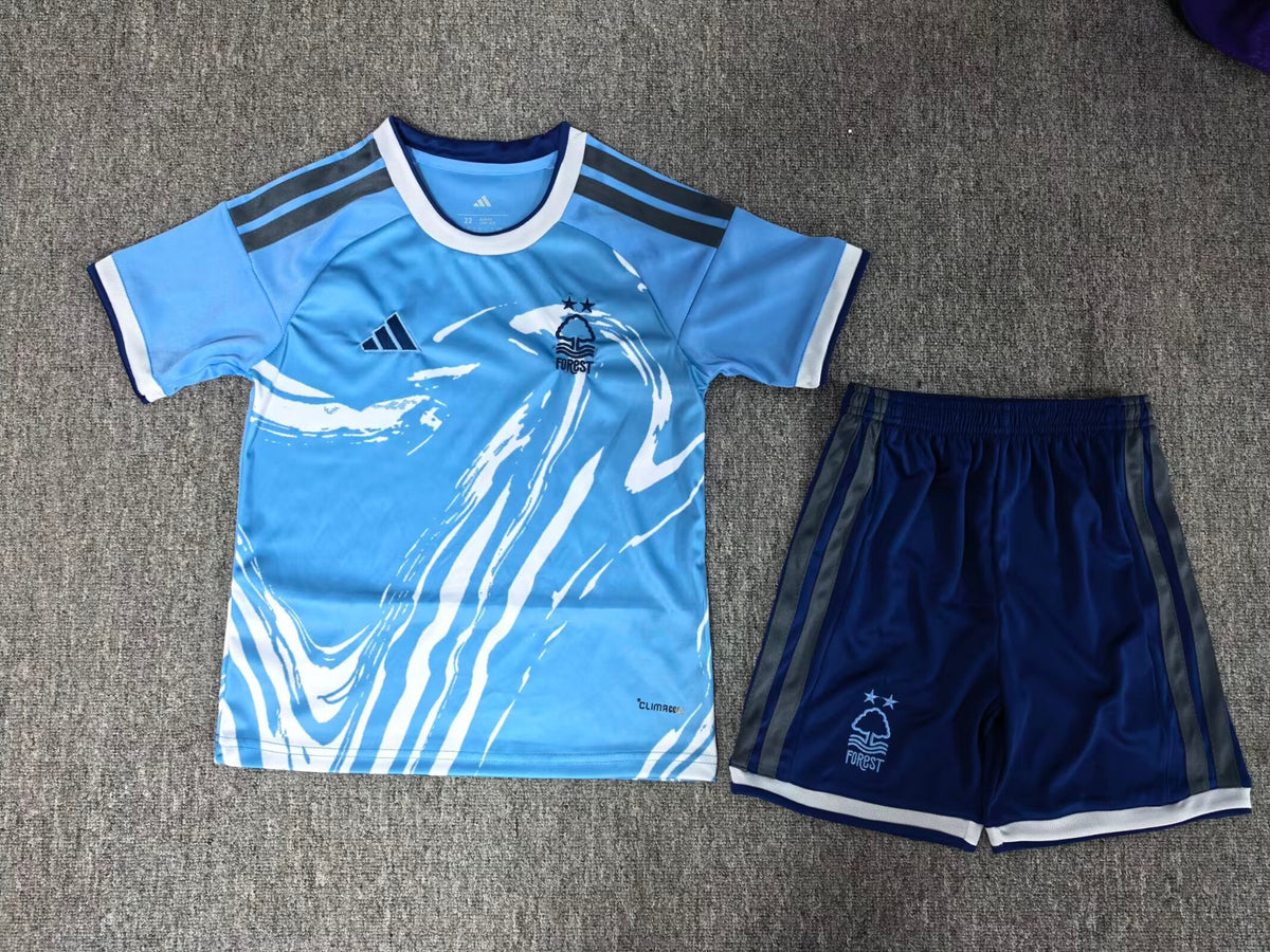 Kit Infantil Nottingham Forest Third 26/27 - Azul Claro