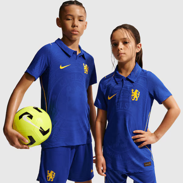 Kit Infantil Chelsea Home 26/27 - Azul