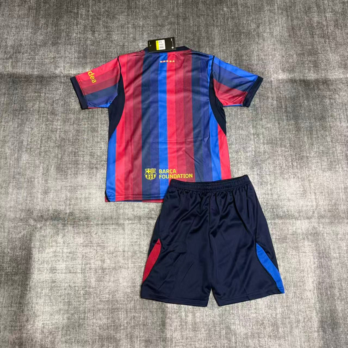 Kit Infantil Barcelona Home 26/27 - Grená