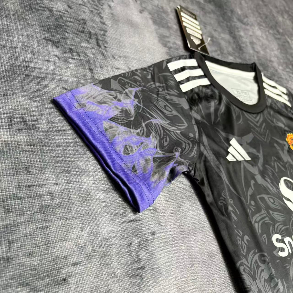 Kit infantil Manchester United Edição Especial 25/26  - Preto e Roxo