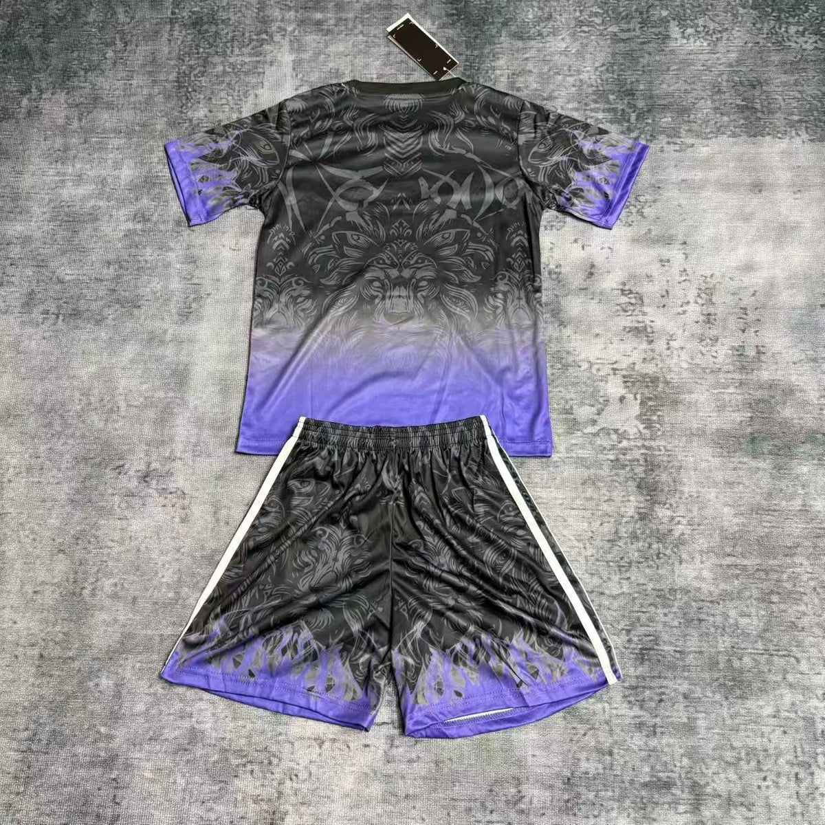 Kit infantil Manchester United Edição Especial 25/26  - Preto e Roxo