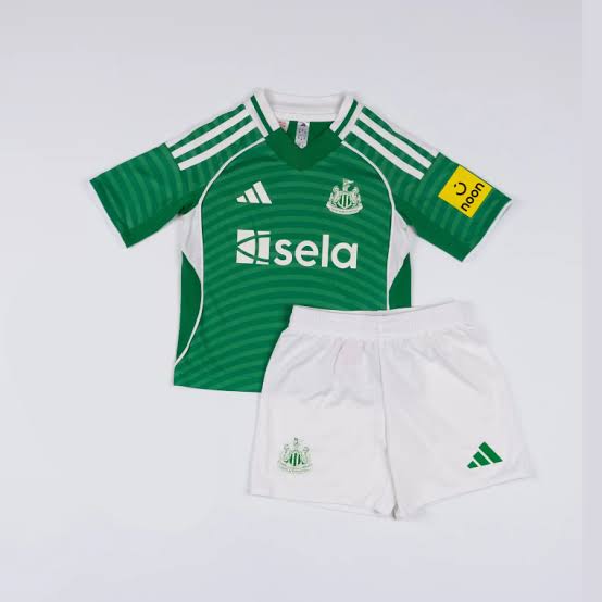 Kit Infantil Newcastle Away 25/26  - Verde